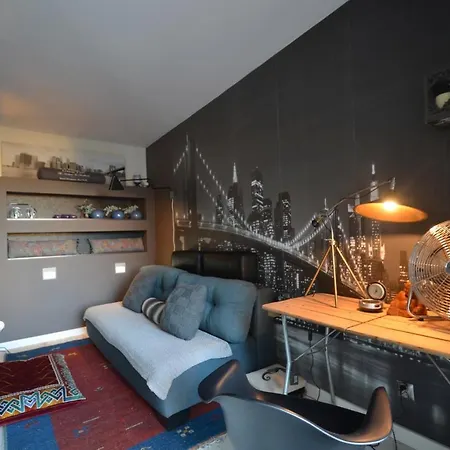 -- Manhattan -- Centrum -- Starowka --